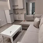 아파트 Dani's Sarandë