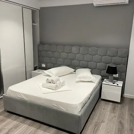 Apartment Dani's *