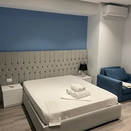Dani's * Sarandë